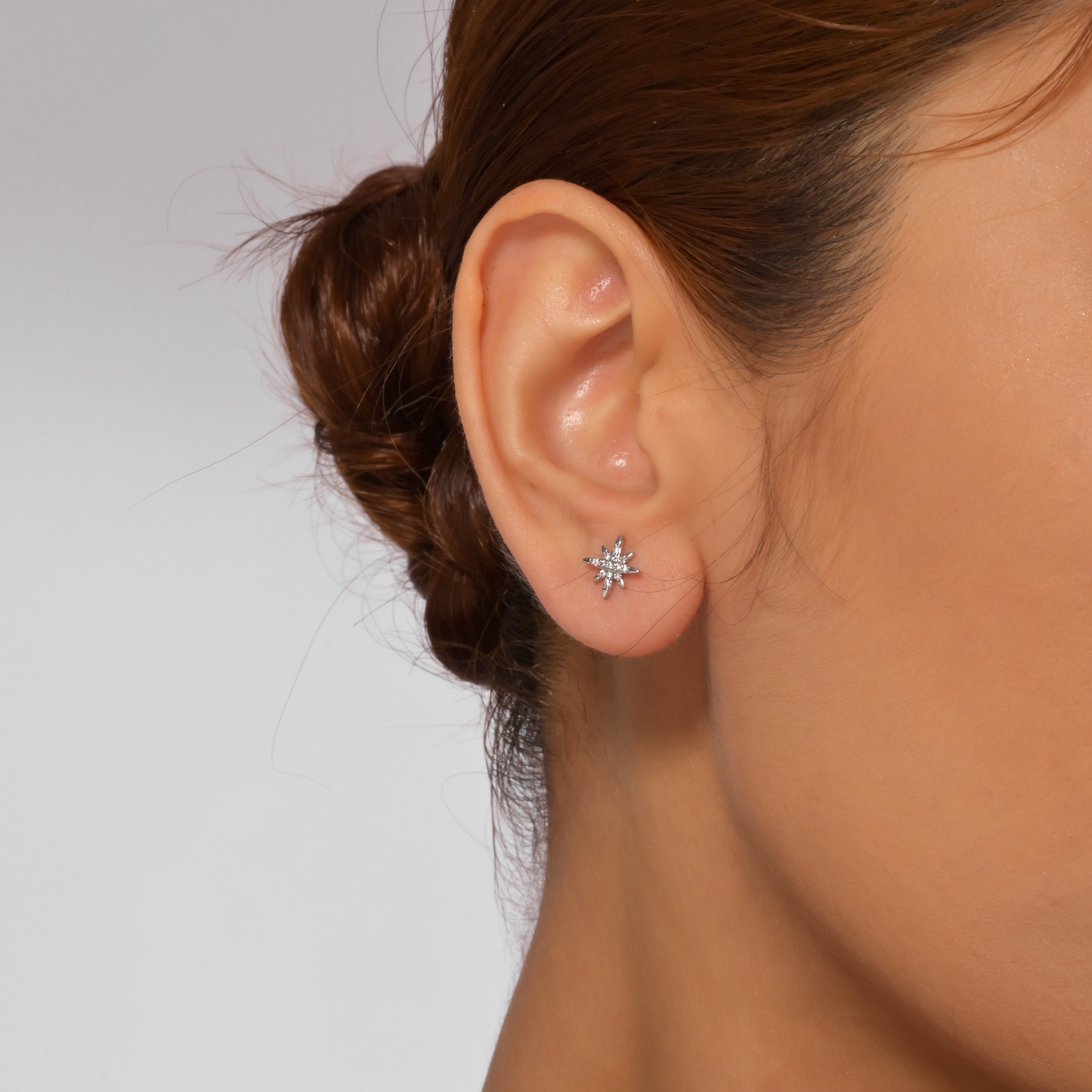 Delicados pendientes con forma de estrella