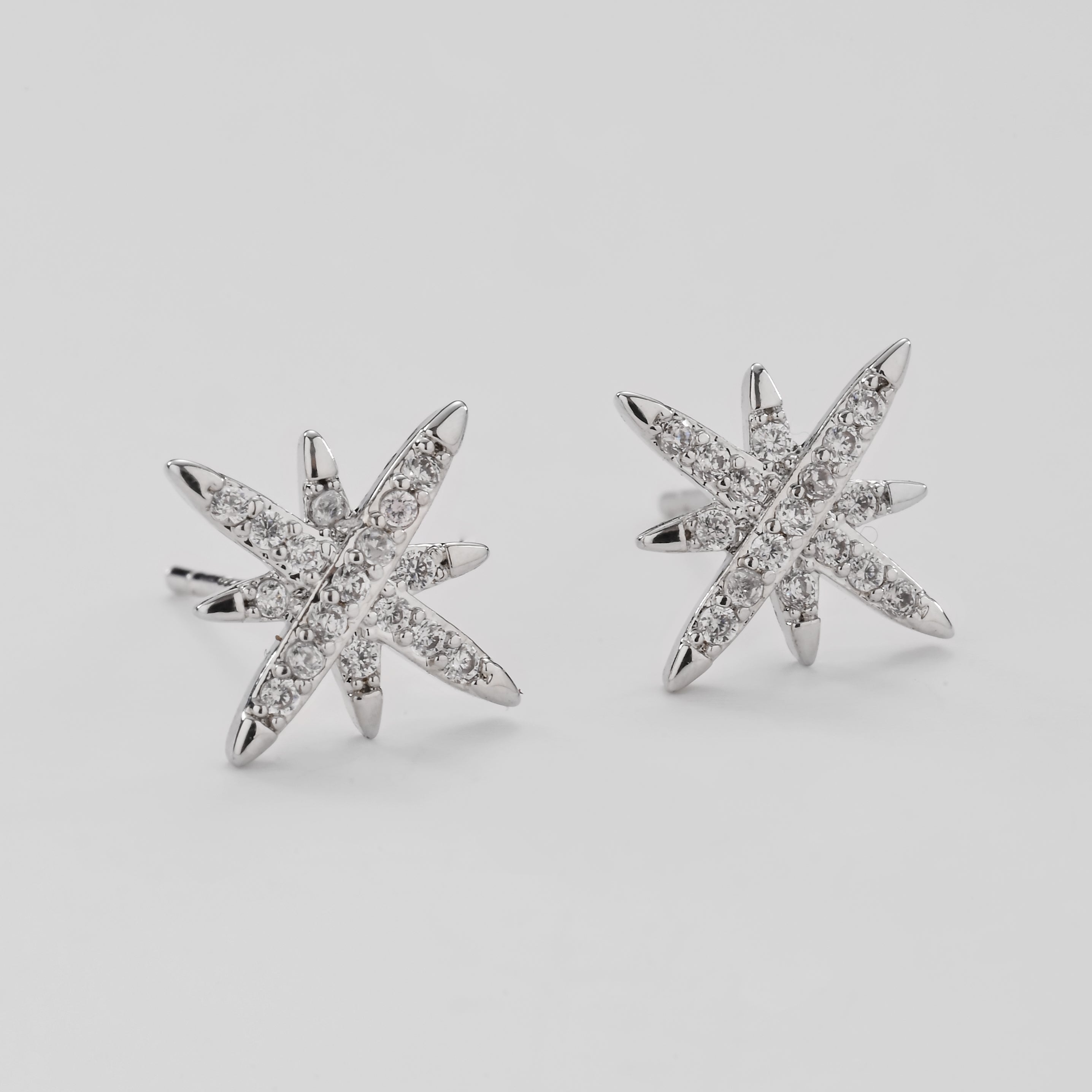 Delicados pendientes con forma de estrella