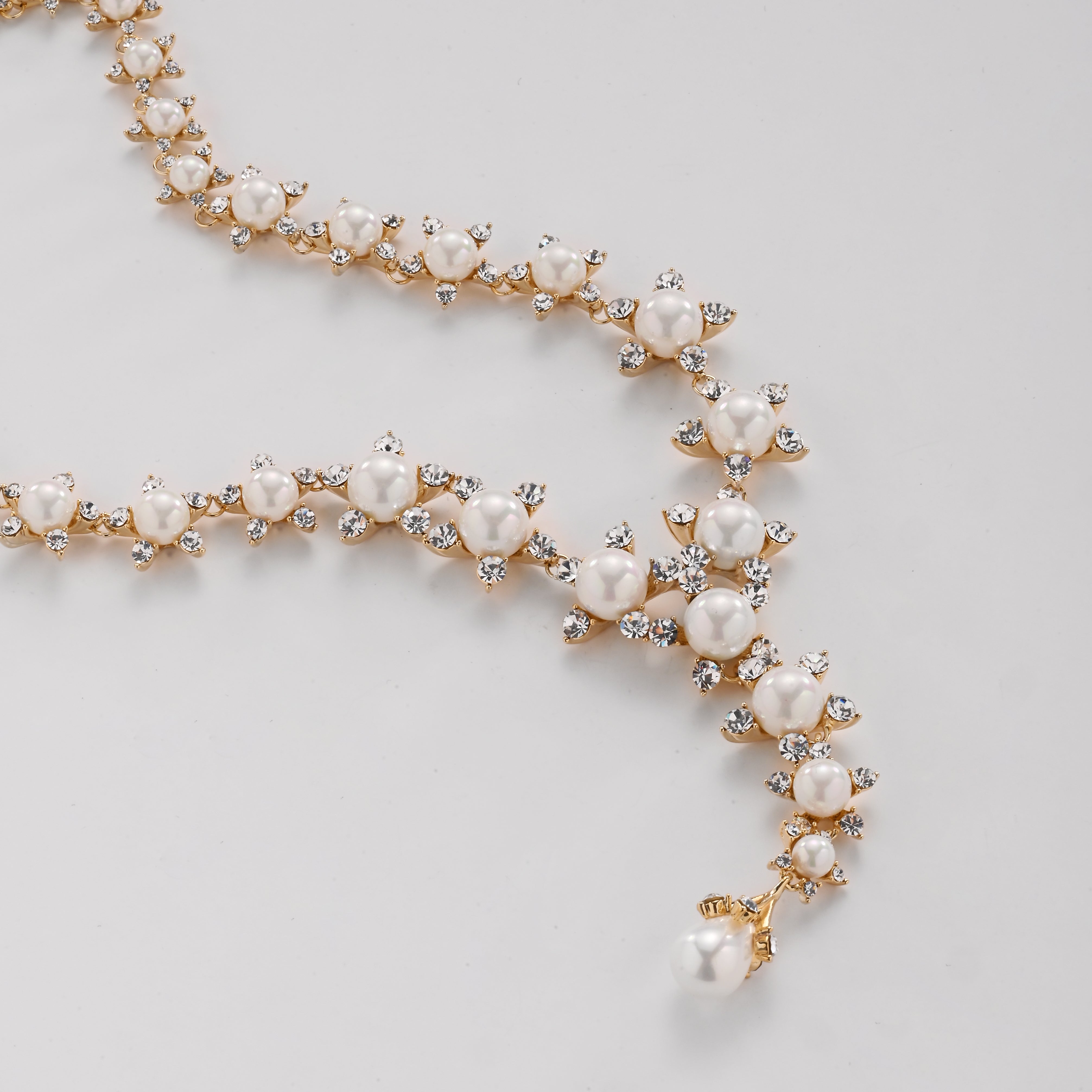 Collar de cadena de jardín de perlas