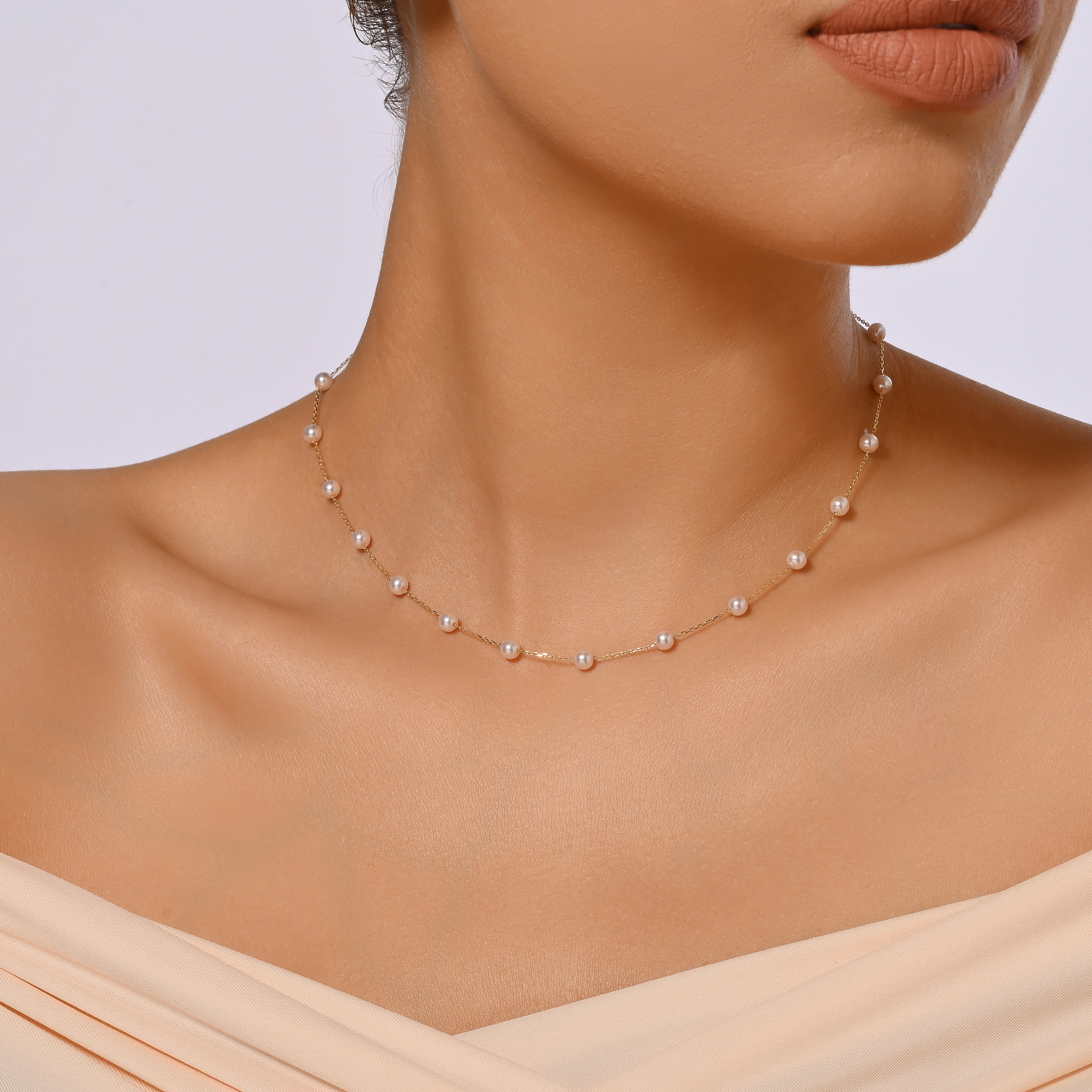 Collar de cadena de perlas flotantes