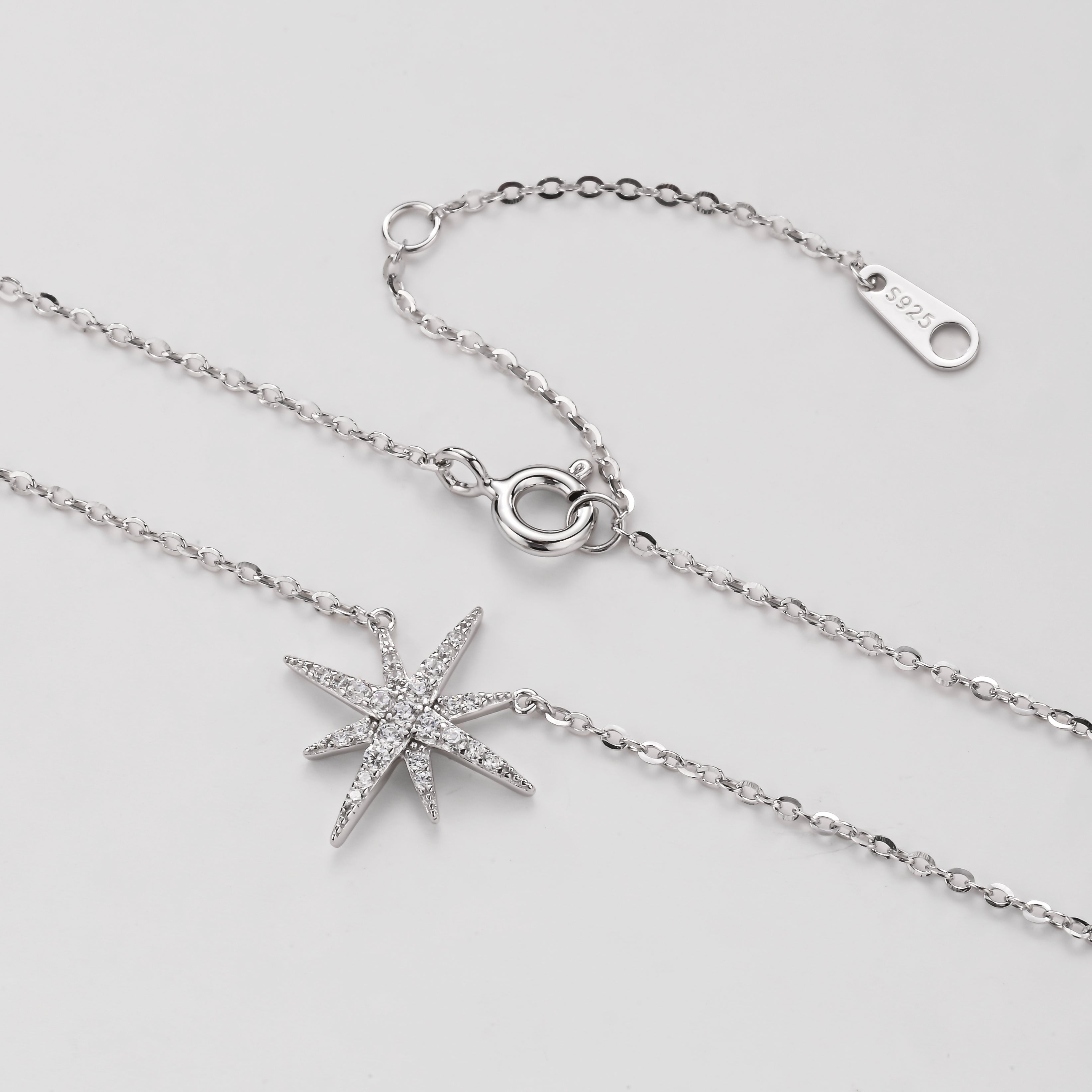 Collar colgante de estrella del norte