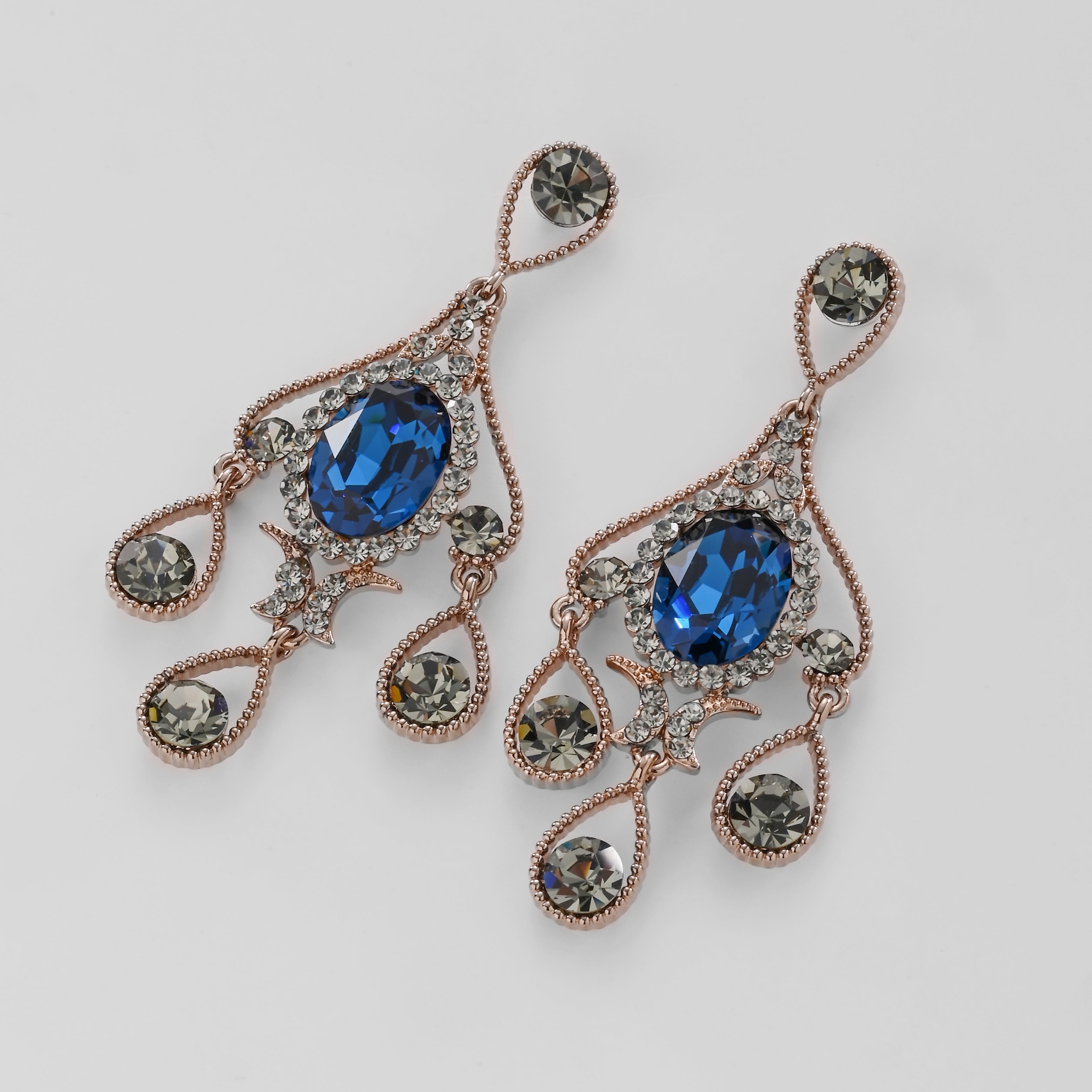 Pendientes vintage de araña de zafiro