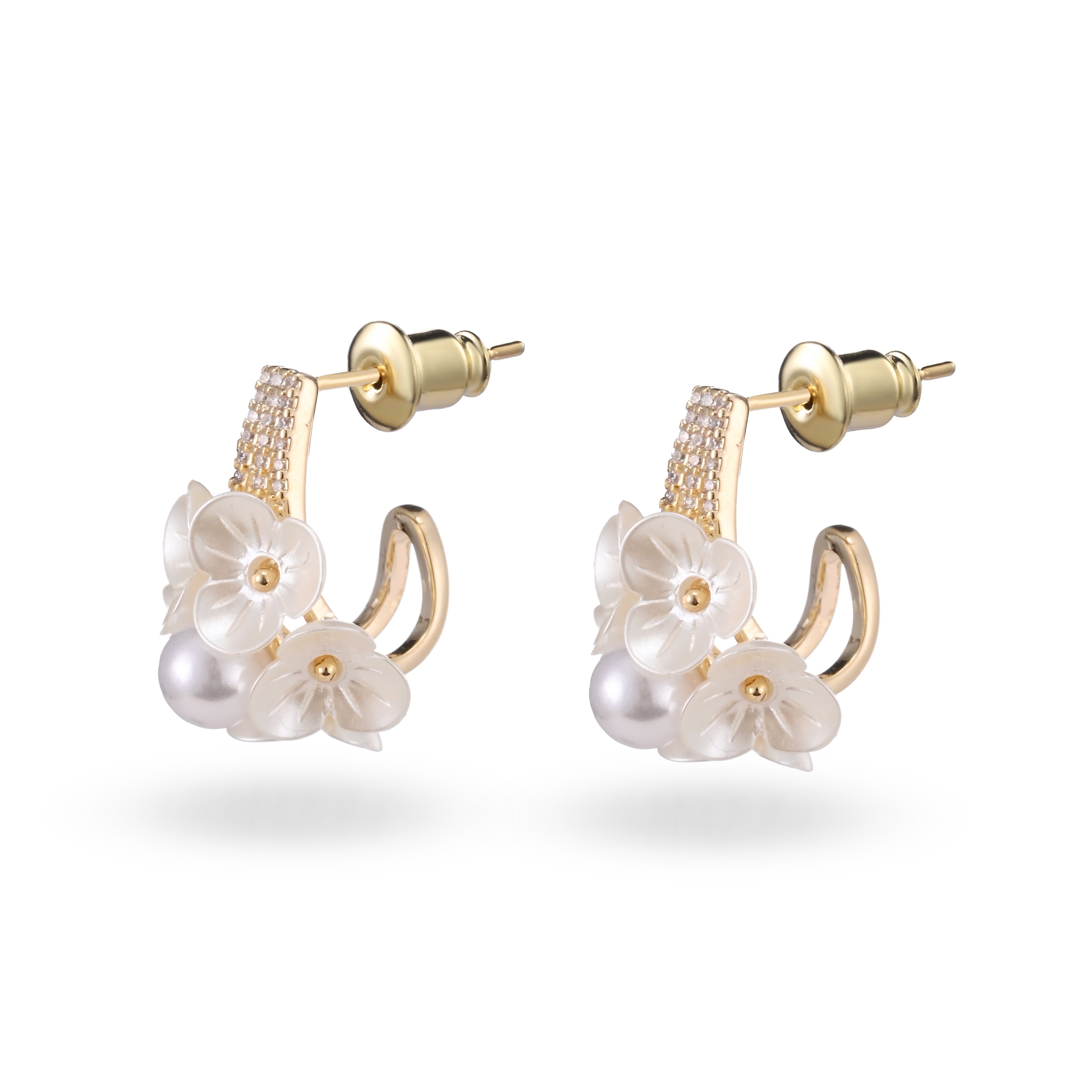 Pendientes de racimo de flores de perla