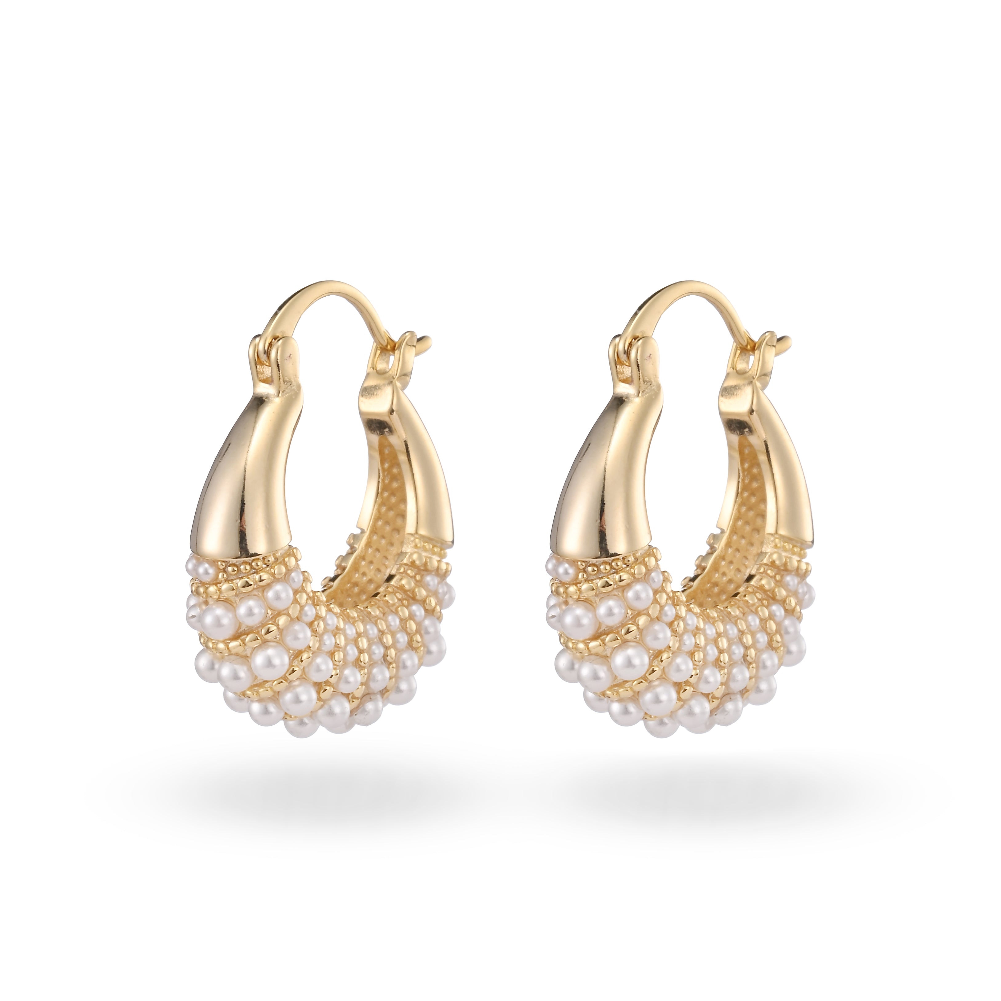 Pendientes de aro con forma de abanico de perlas
