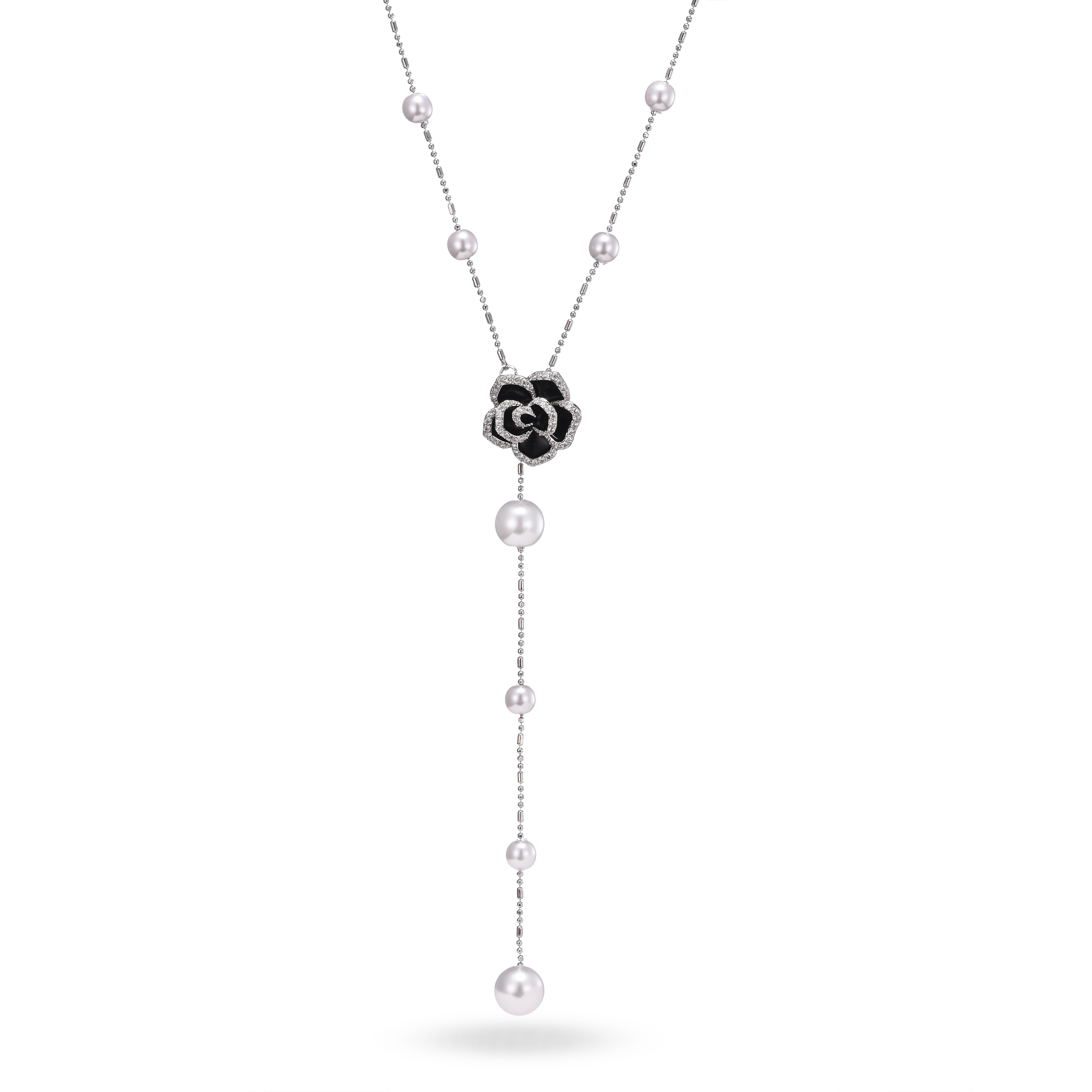 Collar de perla y rosa