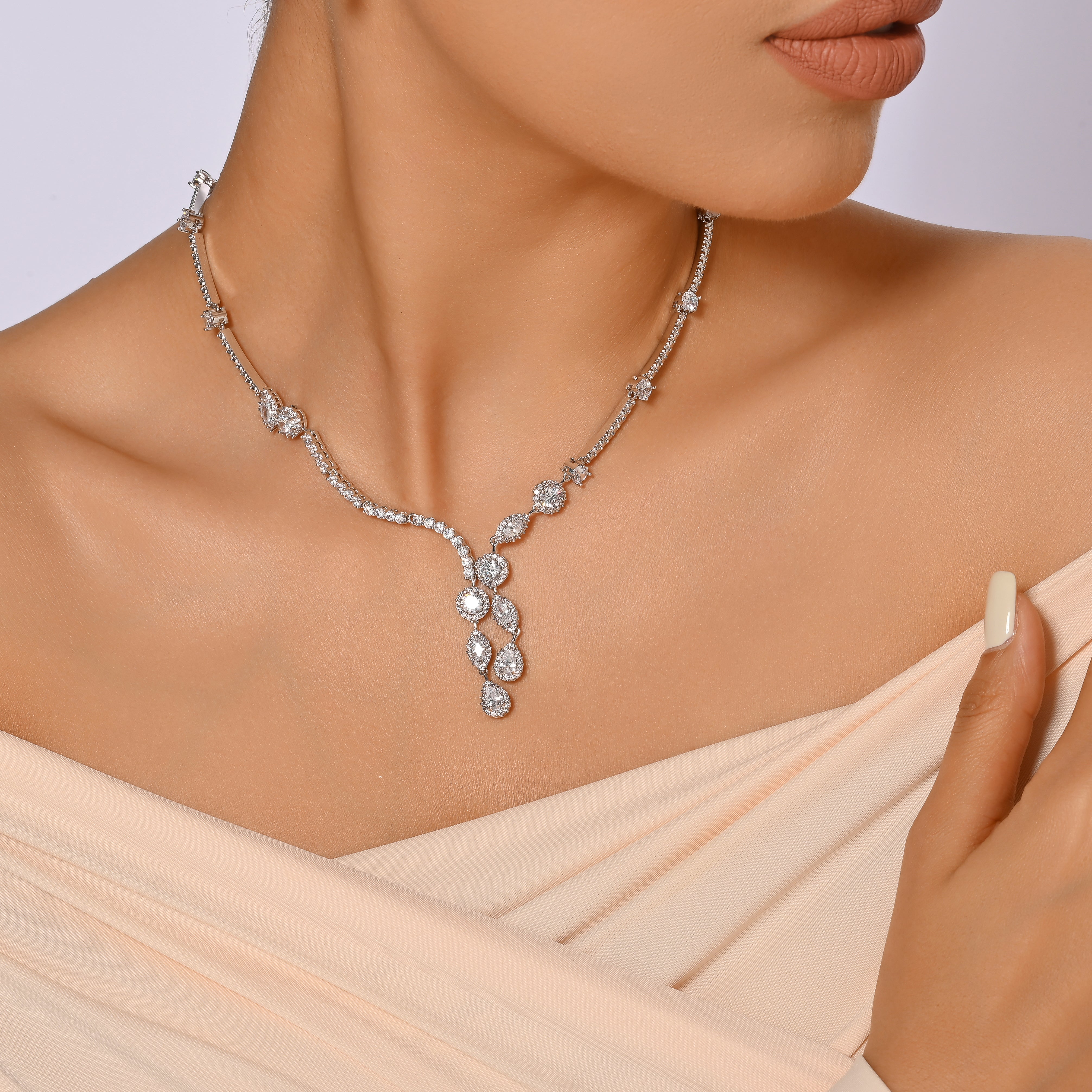 Collar Lariat de Gota de Rocío de Cristal