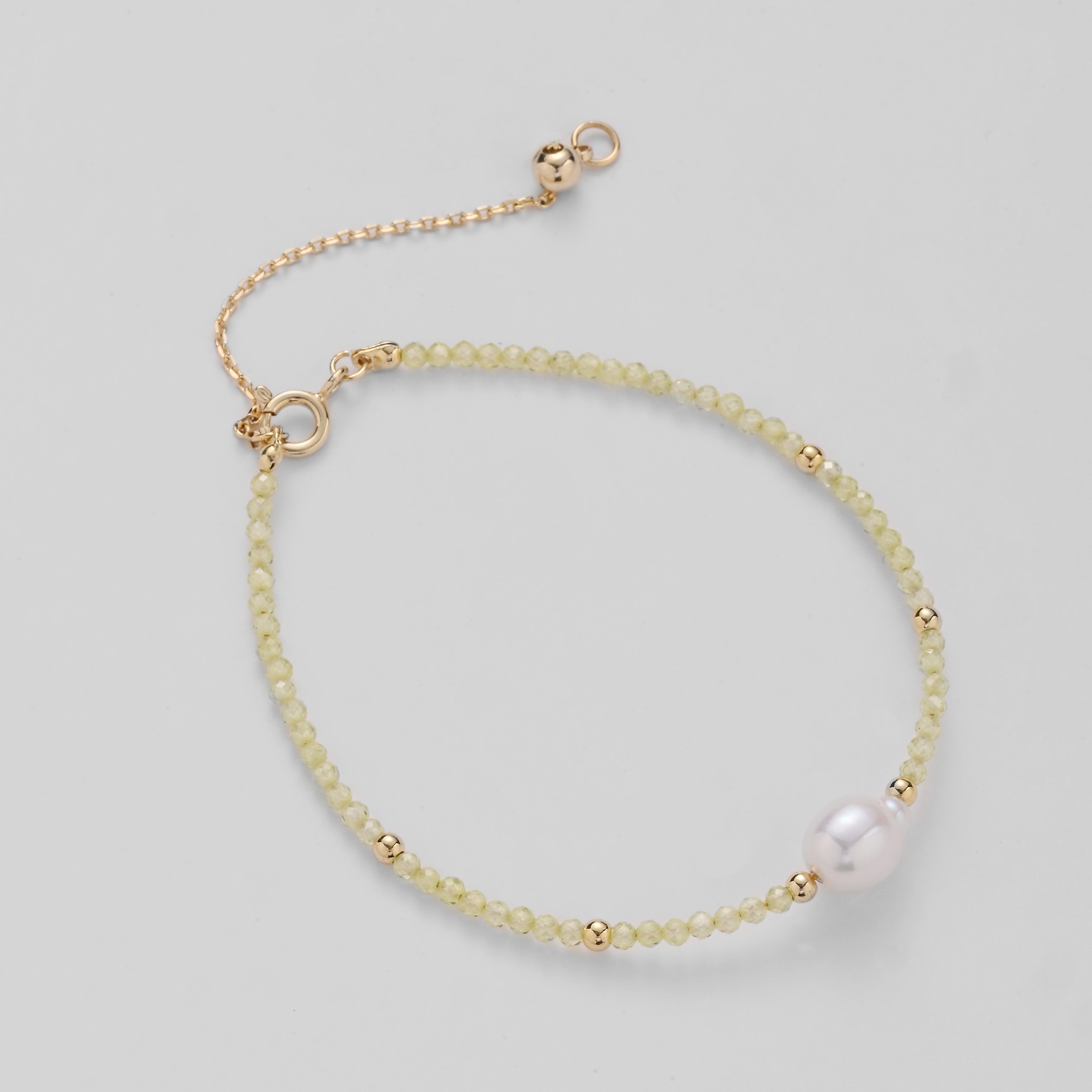 Pulsera ajustable de perlas de agua dulce