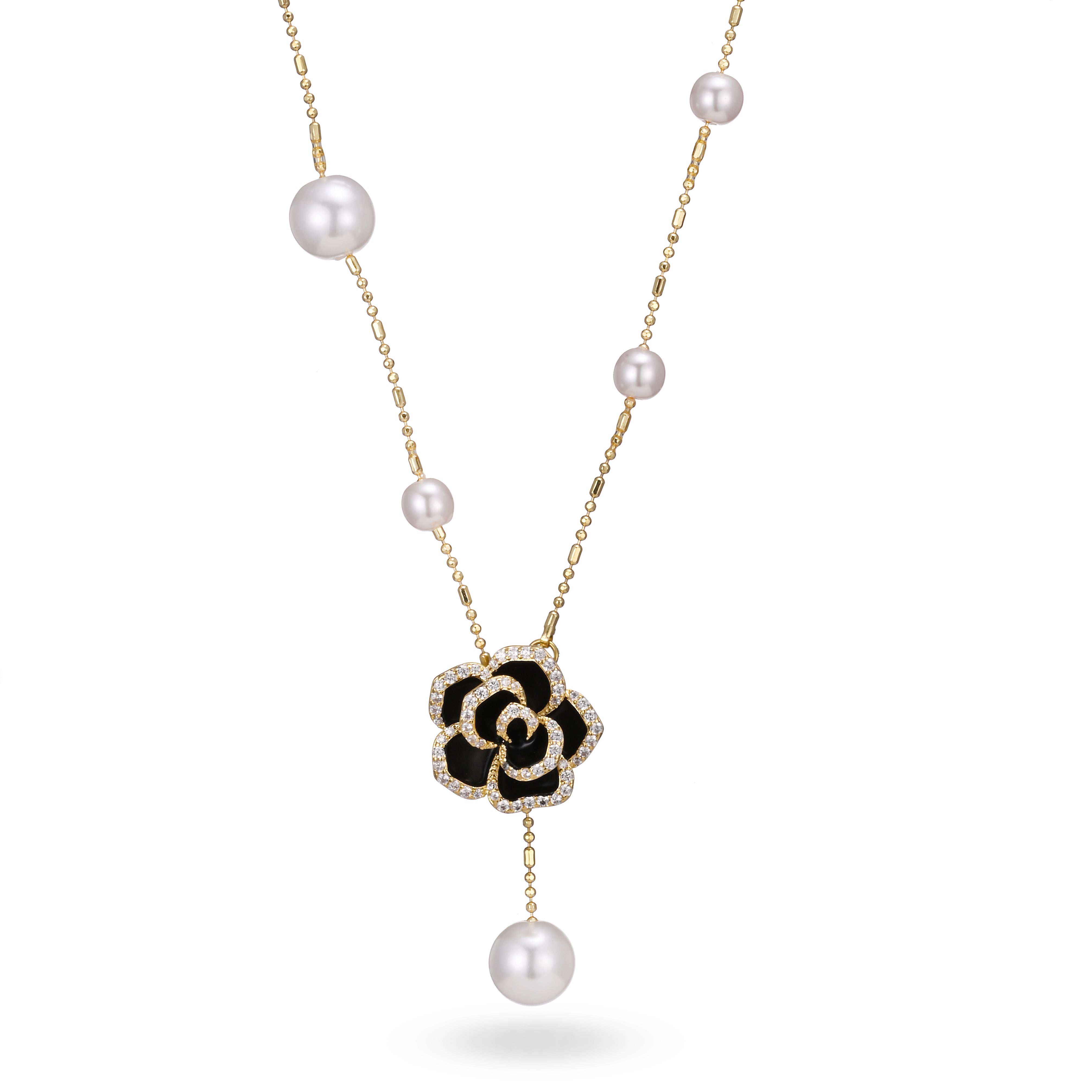 Collar de perla y rosa